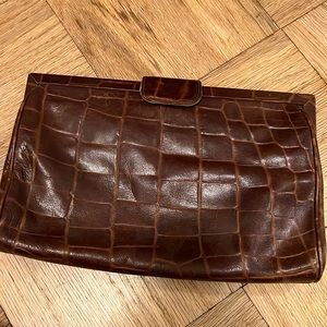 Vintage brown leather clutch